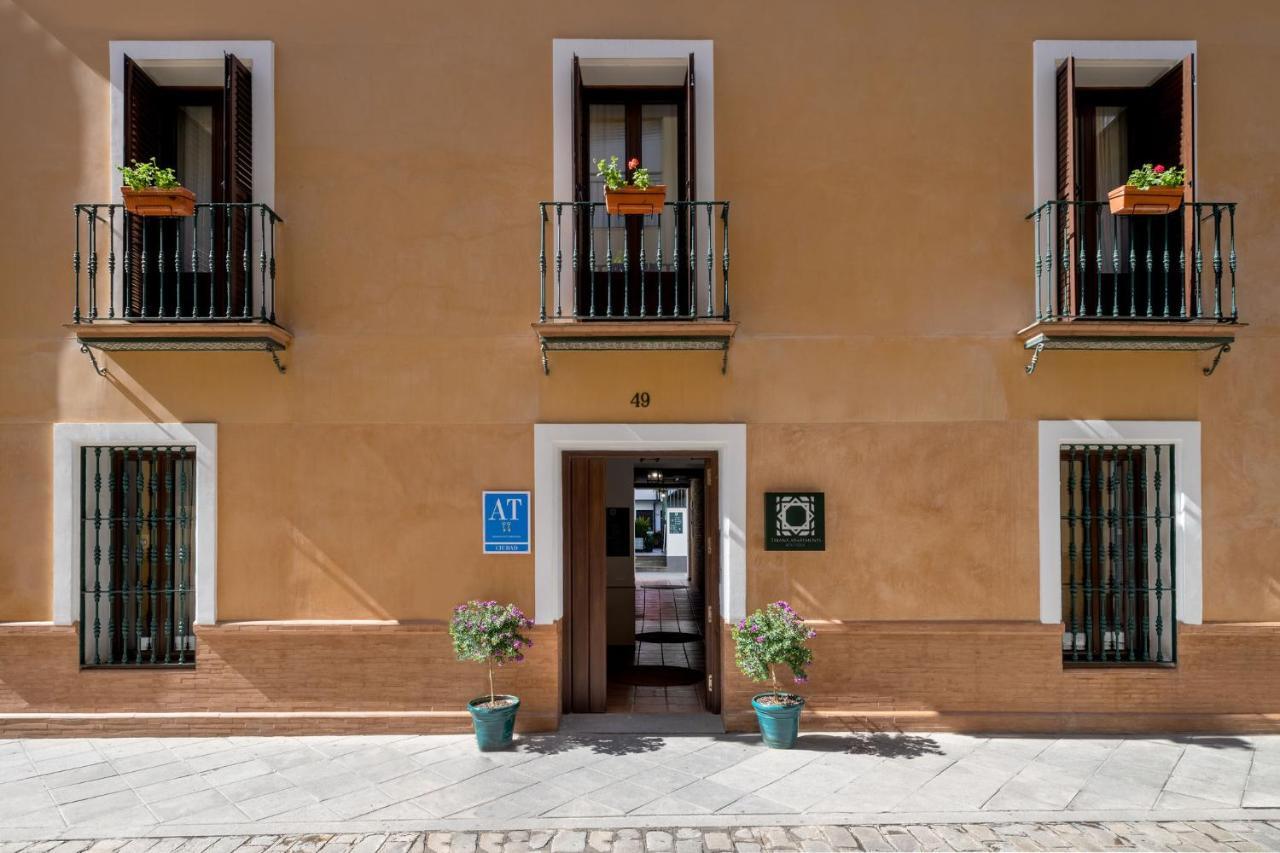 Triana Boutique Apartments By Hommyhome Seville Exterior photo