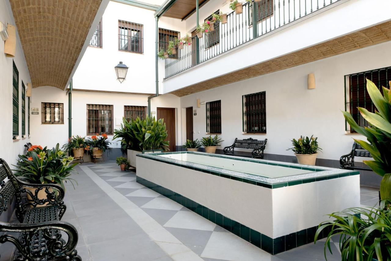 Triana Boutique Apartments By Hommyhome Seville Exterior photo